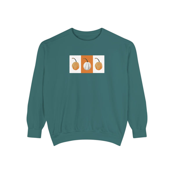 Copy of Cozy Autumn Pumpkin Sweatshirt, Unisex Fall Apparel, Perfect for Thanksgiving, Halloween Sweatshirt, Casual Pumpkin Design