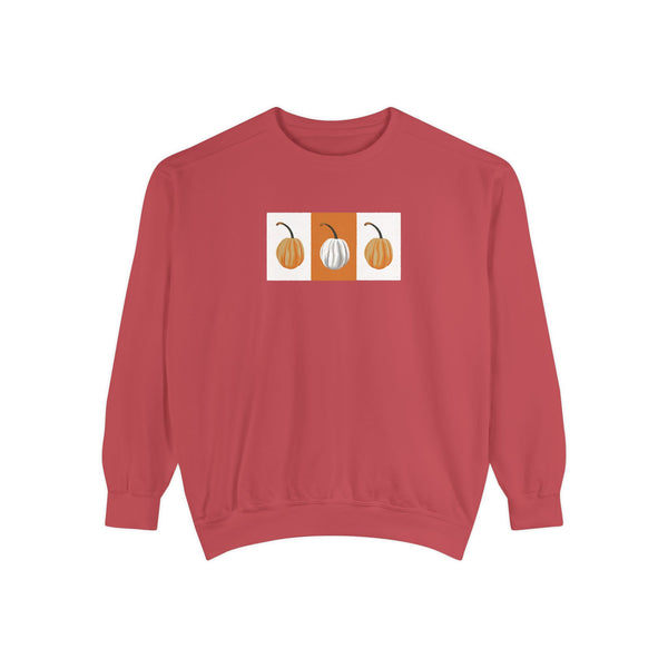Copy of Cozy Autumn Pumpkin Sweatshirt, Unisex Fall Apparel, Perfect for Thanksgiving, Halloween Sweatshirt, Casual Pumpkin Design